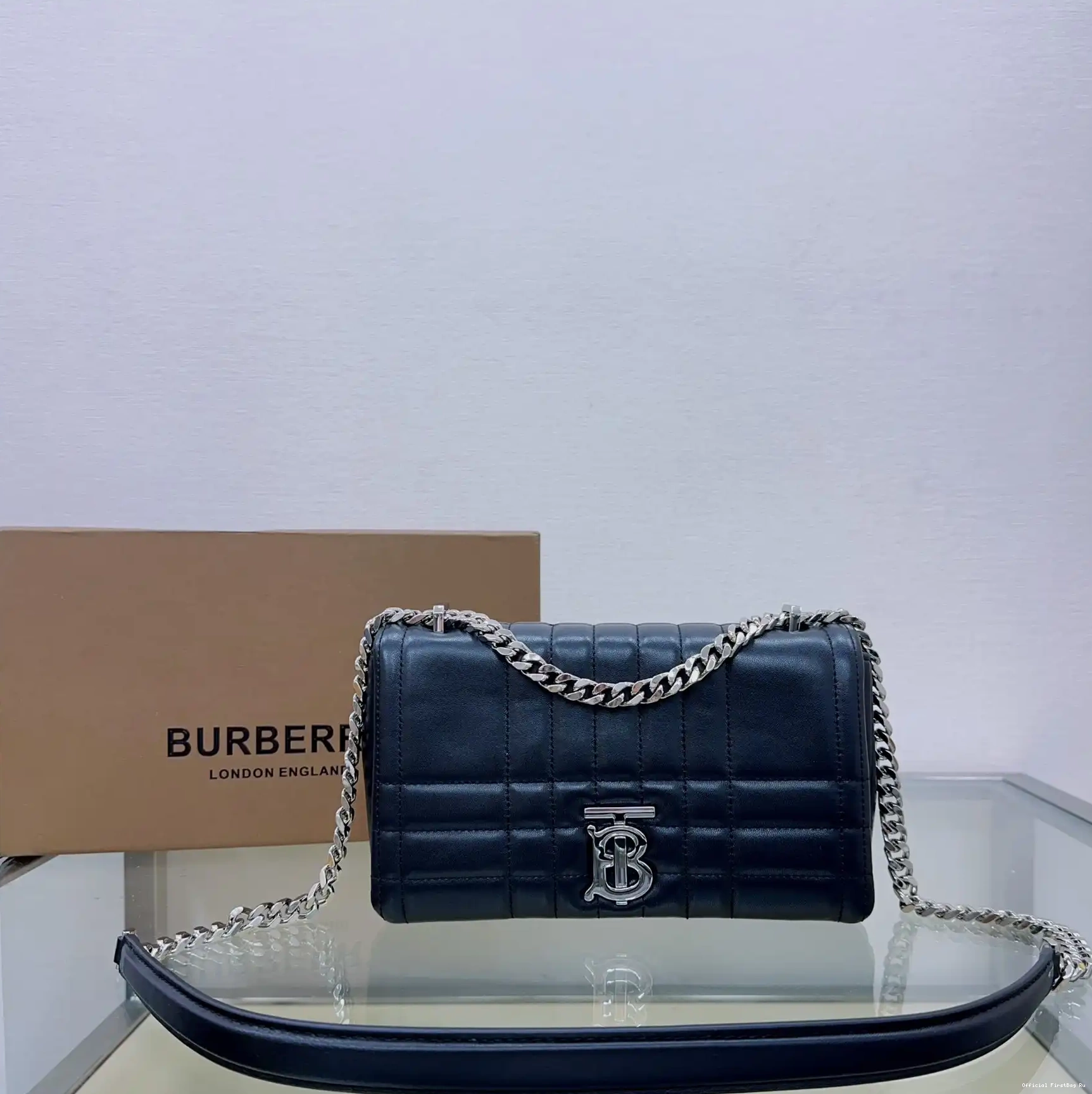 Official First Bag Ru small Lola BURBERRY Bag-23*6*13CM 0527